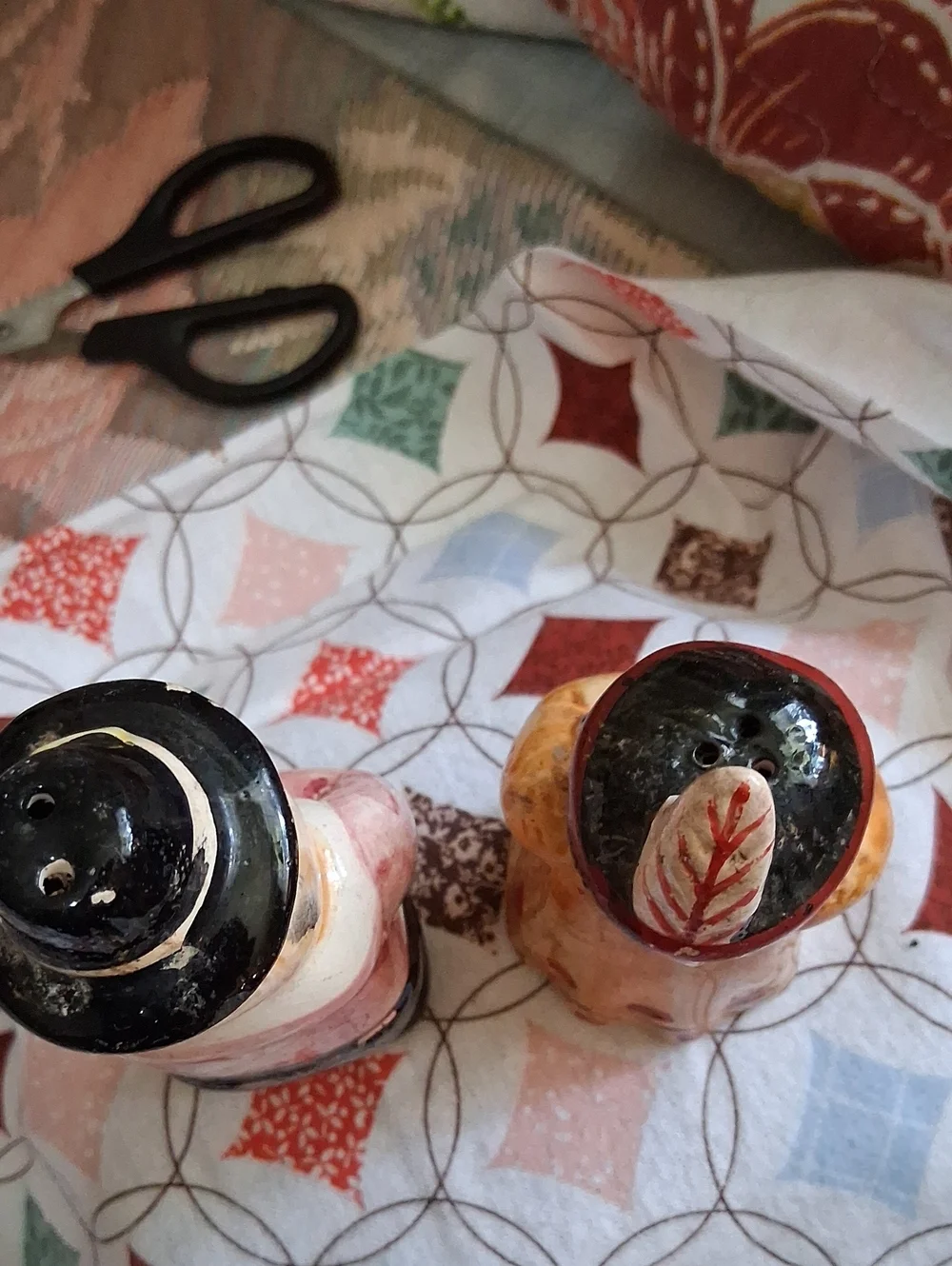 Pilgram & Indian Salt Pepper Shakers